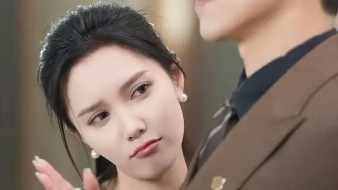 《钻石富豪来相亲》：奢华背后的真情寻觅，爱情能否打破金钱枷锁？